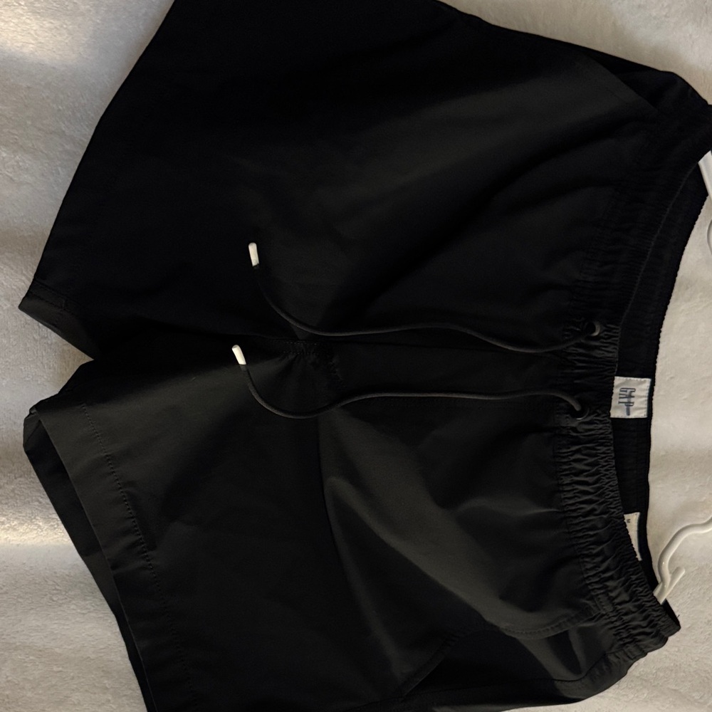 GAP Black Women's Athletic Shorts